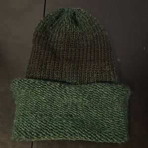 Hand knitted hat green and black
